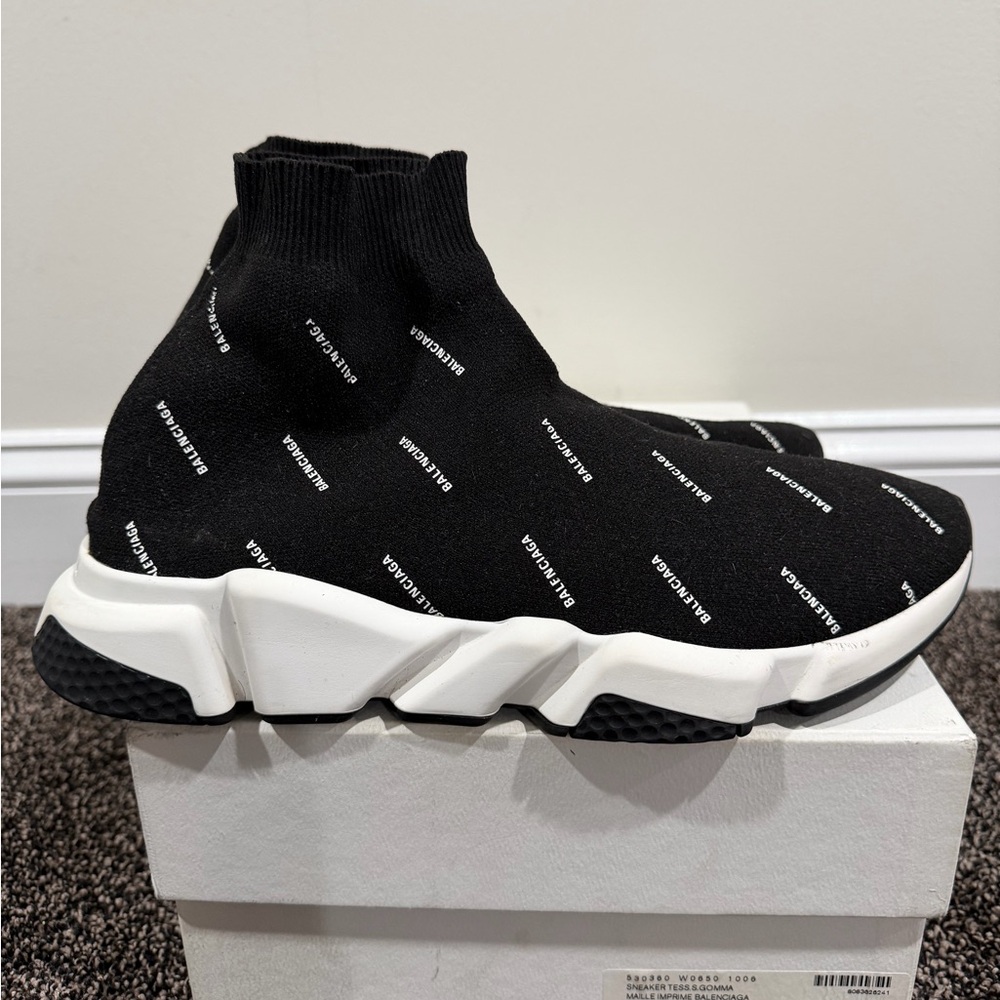 Balenciaga Monogram all Over Logo Speed Trainer Sneakers - Picture 4 of 10